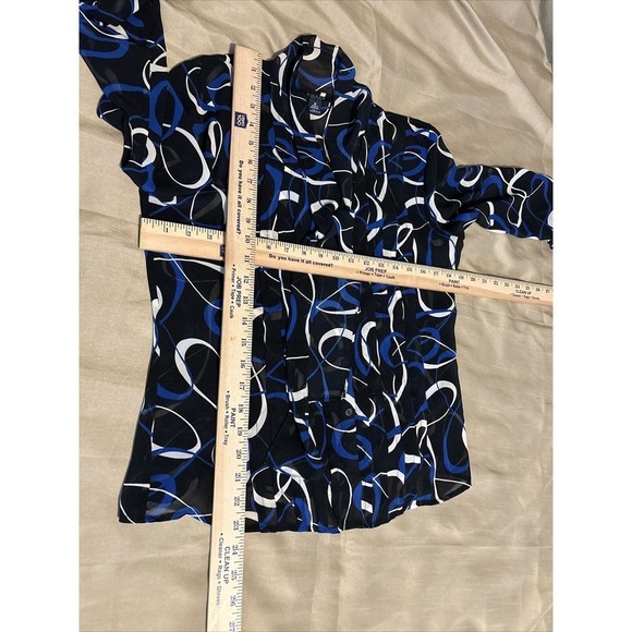 Chaps Women’s Long Bell Sleeve Top Size M See-through Pleated Multicolor - Picture 9 of 10